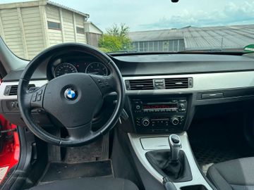 BMW 320 - 12