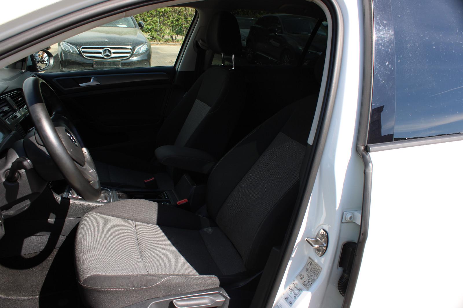 Volkswagen Golf 2015 — photo 14