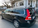 Volvo V70 D2 Kinetic schwarz - Volvo V70: D2