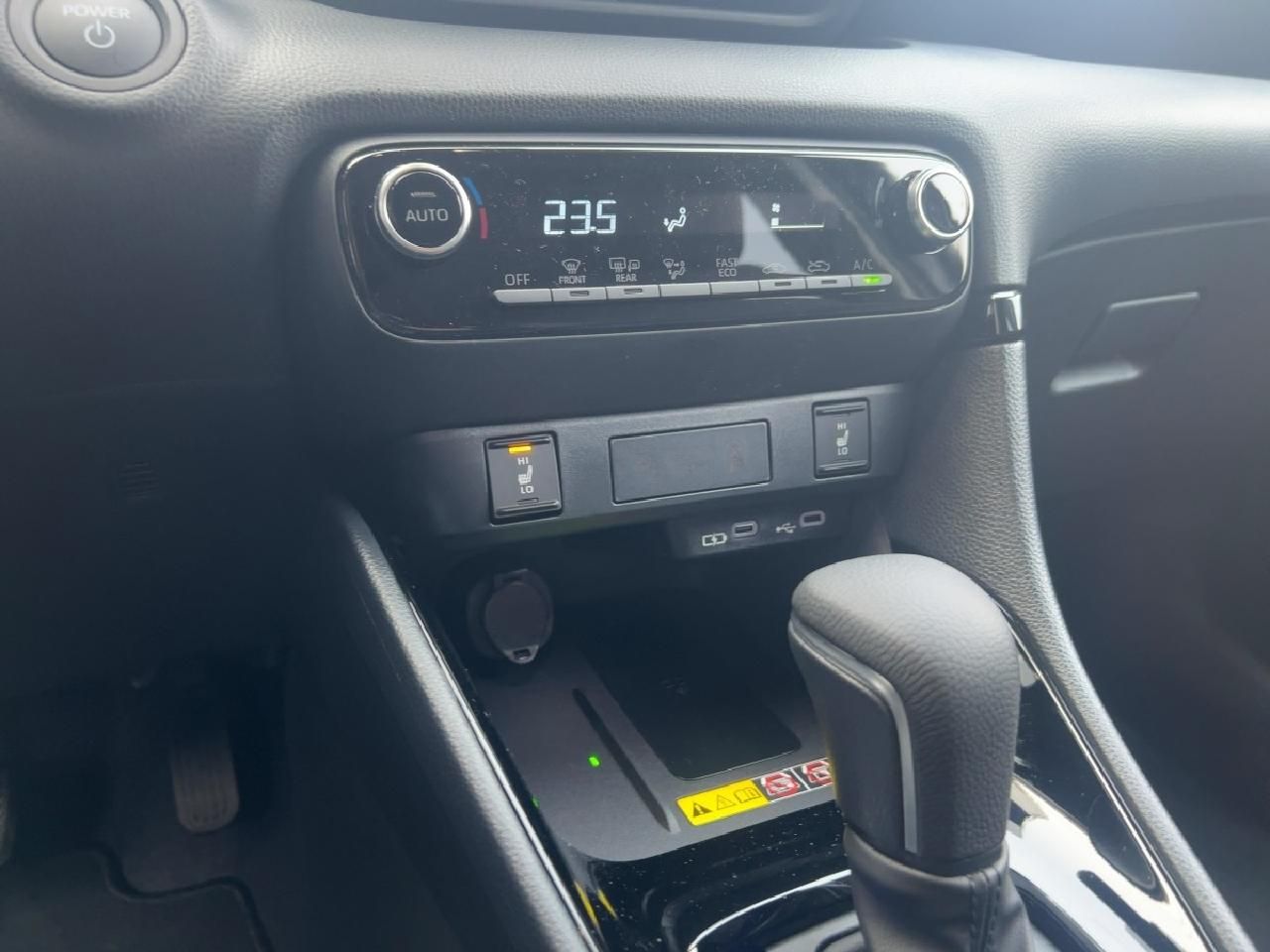 Fahrzeugabbildung Toyota Yaris 1,5 Hybrid Teamplayer *Comfort-Paket