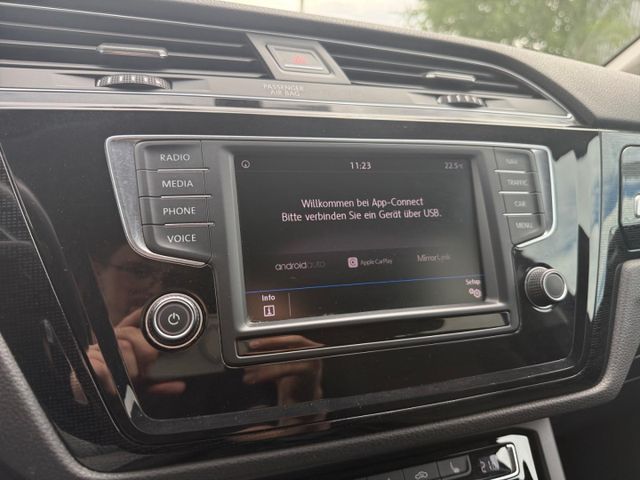 Touran 1.2 TSI Comfortline Navi Apple CarPlay