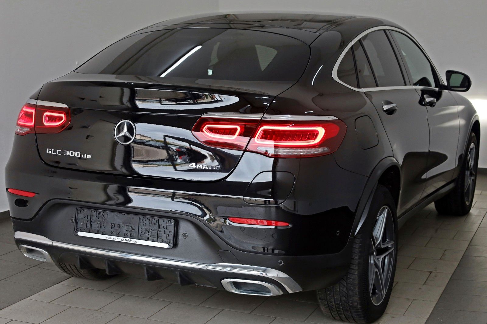 Fahrzeugabbildung Mercedes-Benz GLC 300 de Coupe 4Matic, AMG line,Navi,SH,Kamera