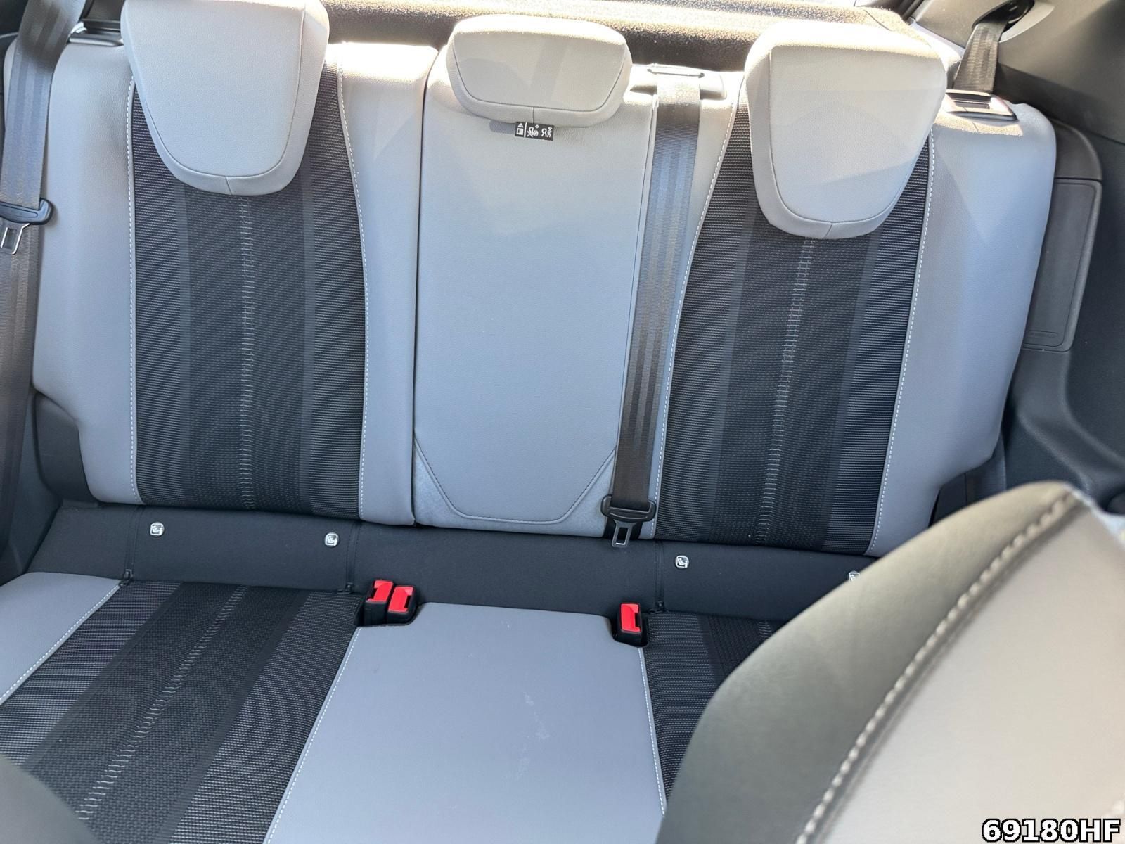 Fahrzeugabbildung Opel Mokka MOkka