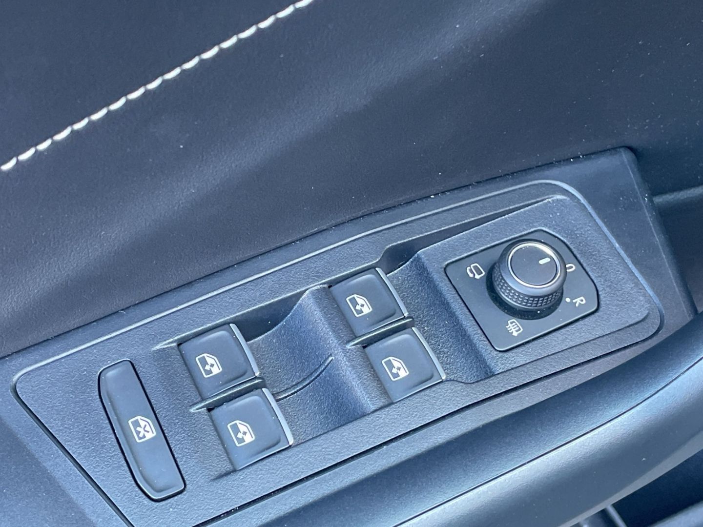 T-Roc 2.0 TDI DSG Goal AHK/Kamera/ACC/App-Connec