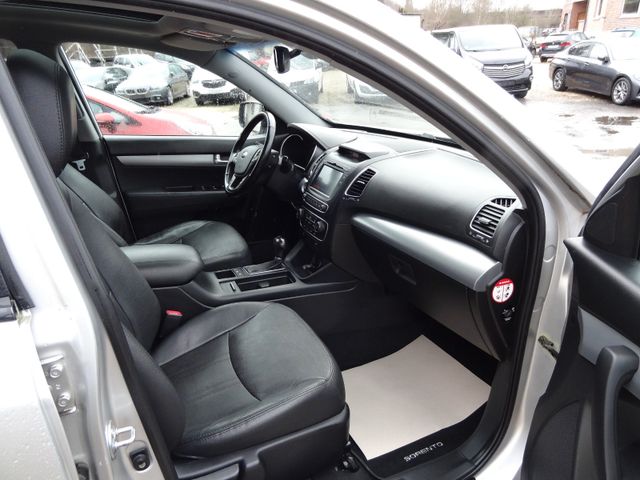 Fahrzeugabbildung Kia Sorento Spirit 4WD/Leder/Navi/Pano/AHK/Kamera/