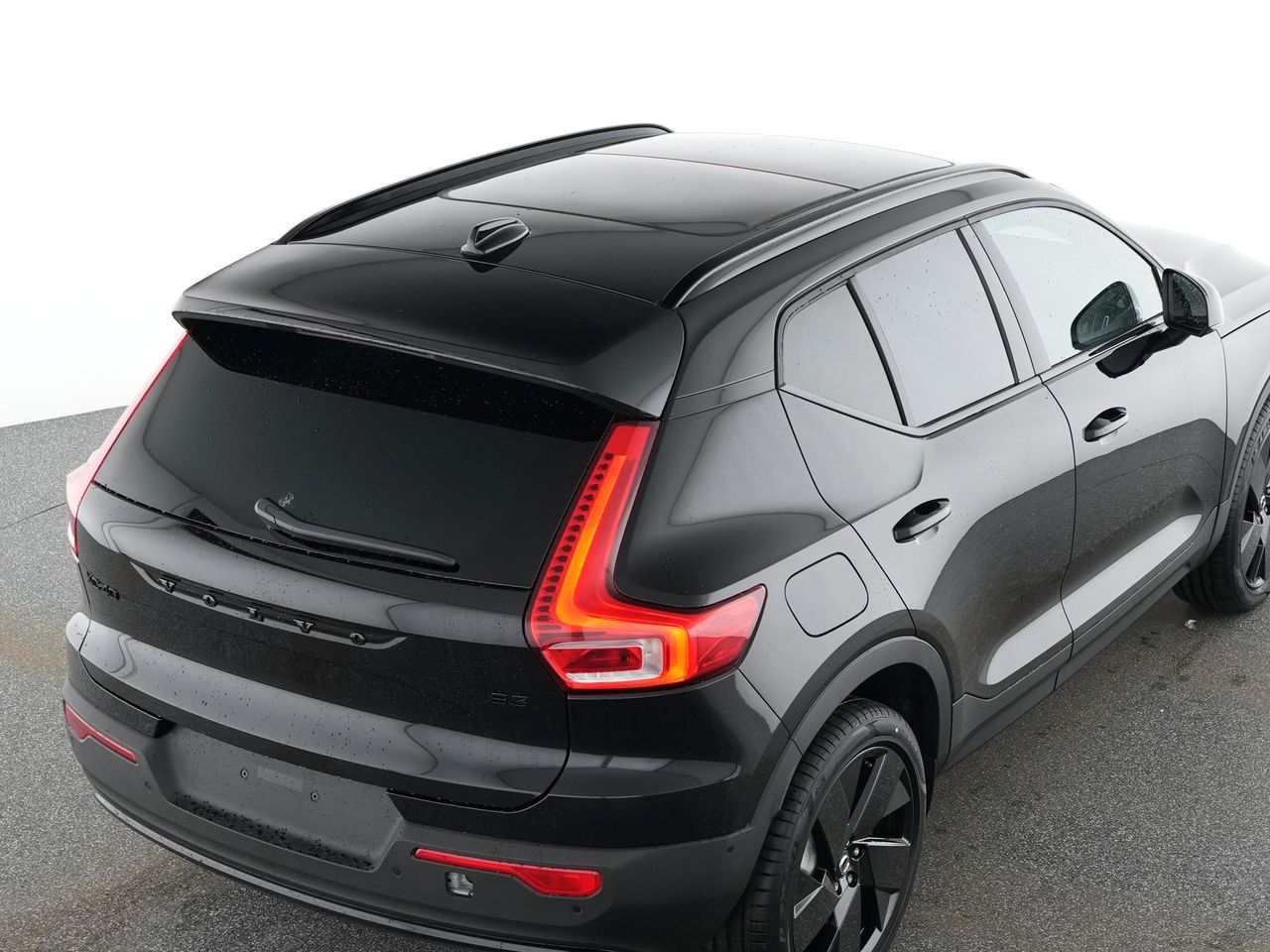 Fahrzeugabbildung Volvo XC 40 B3 Plus Black Edition | 360° | Panor.