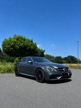 Mercedes-Benz E 63 AMG S 4MATIC AMG S - gebrauchte Mercedes-Benz E 63 AMG aus dem Jahr 2015
