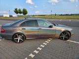 Mercedes-Benz E500 Limosine