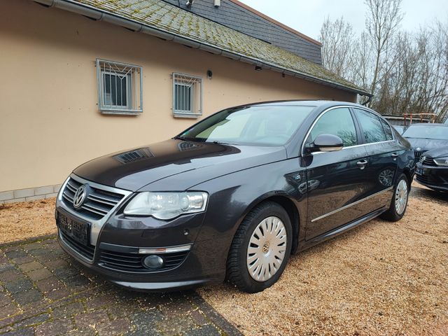 Volkswagen Passat Lim.R-Line Edition Plus/NAVI/BI-XENON/AHK