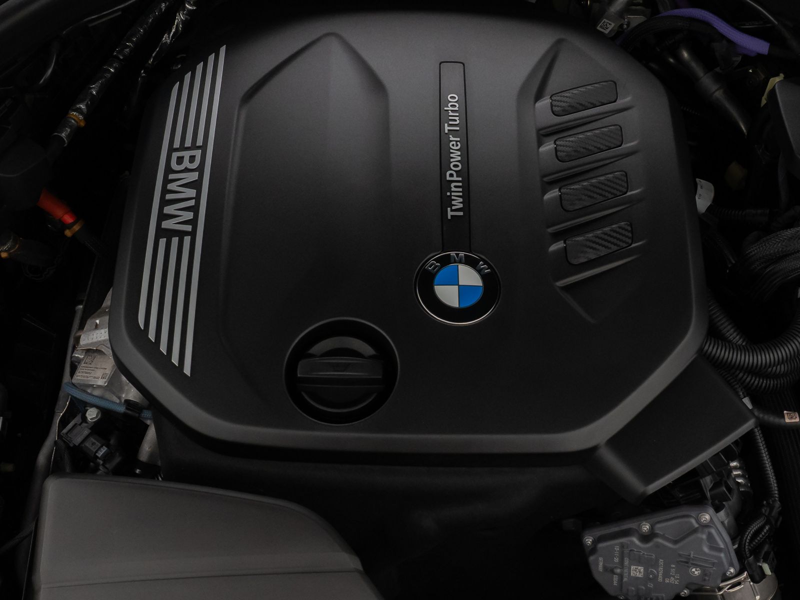 Fahrzeugabbildung BMW 320d xD Sport Line Laser DAB HiFi 360°Standheizu