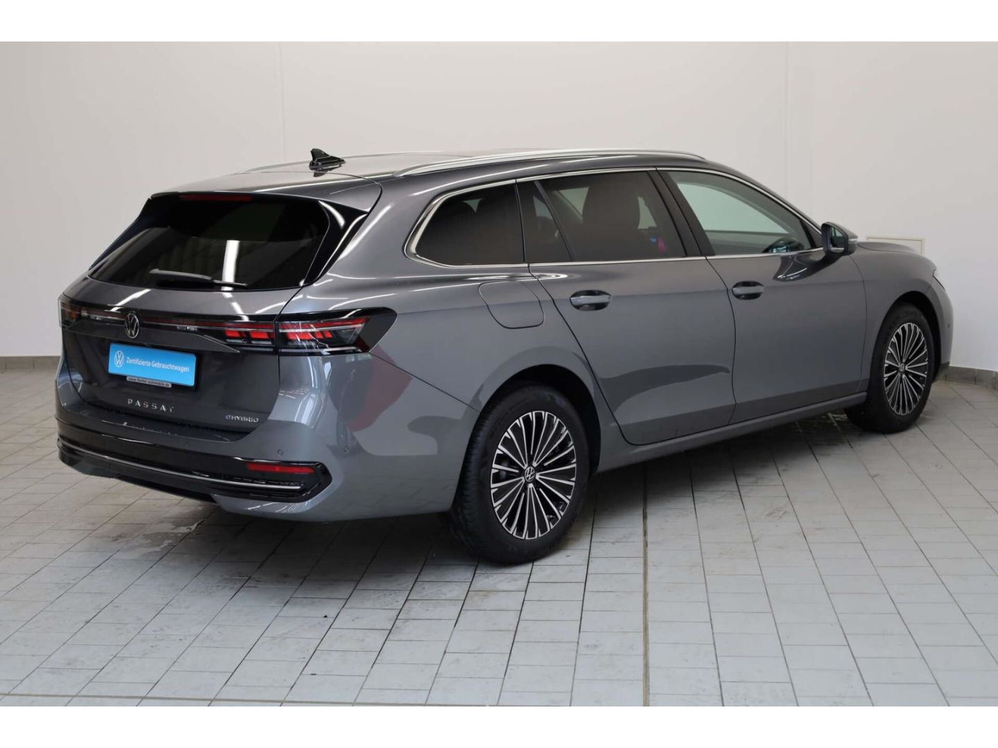 Volkswagen Passat 1.5 eHybrid Elegance DSG AHK P-Dach RFK foto 5