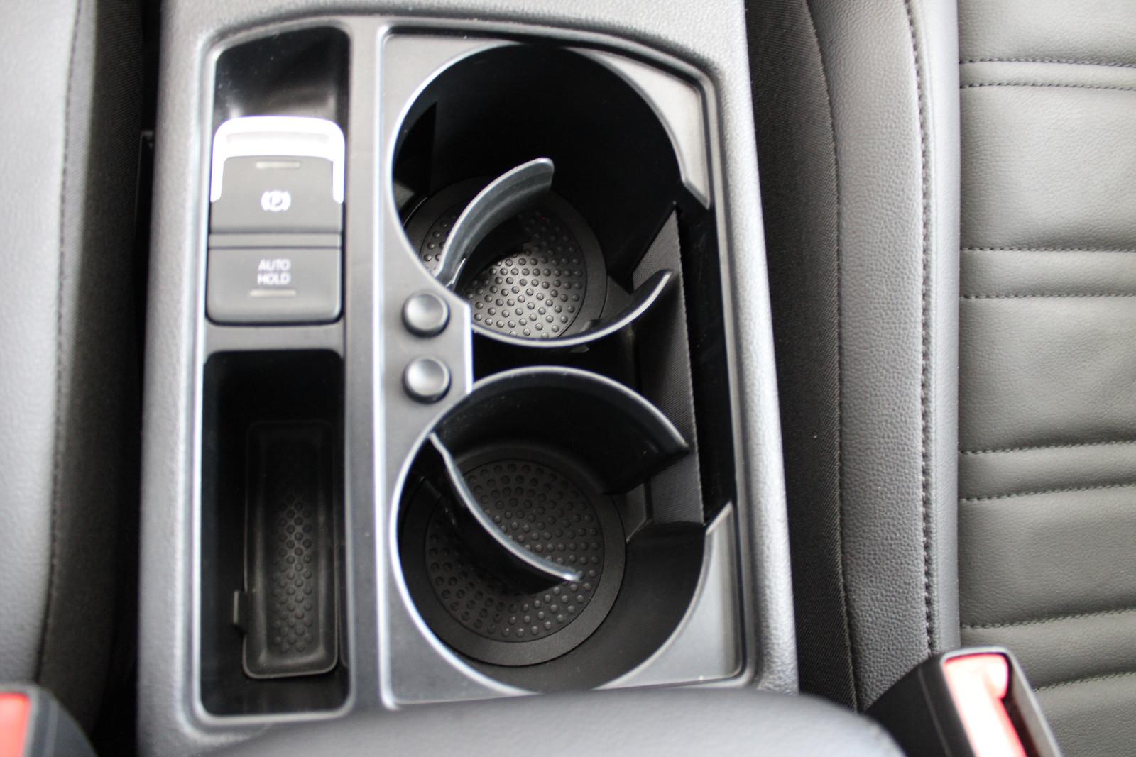 Volkswagen Touran *7 Sitzer* *Tüv&Inspektion Neu*Navi*Leder