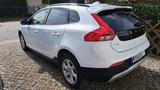 Volvo V40 Cross Country T4 AWD Automatik Summum 8fach  - Volvo V40 Cross Country: Limousine