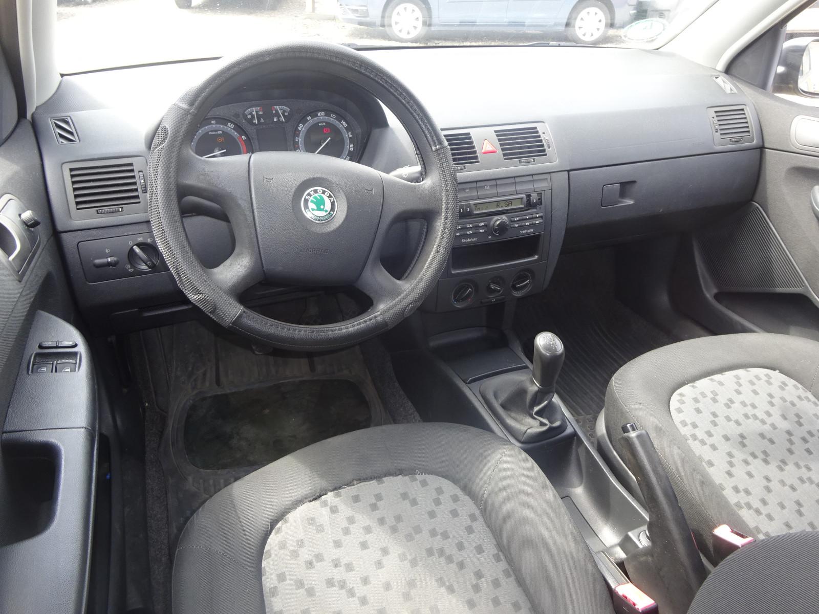 Skoda Fabia 2006 — photo 9