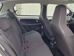 Fahrzeugabbildung Volkswagen up! move up! Klima SiHz Bluetooth