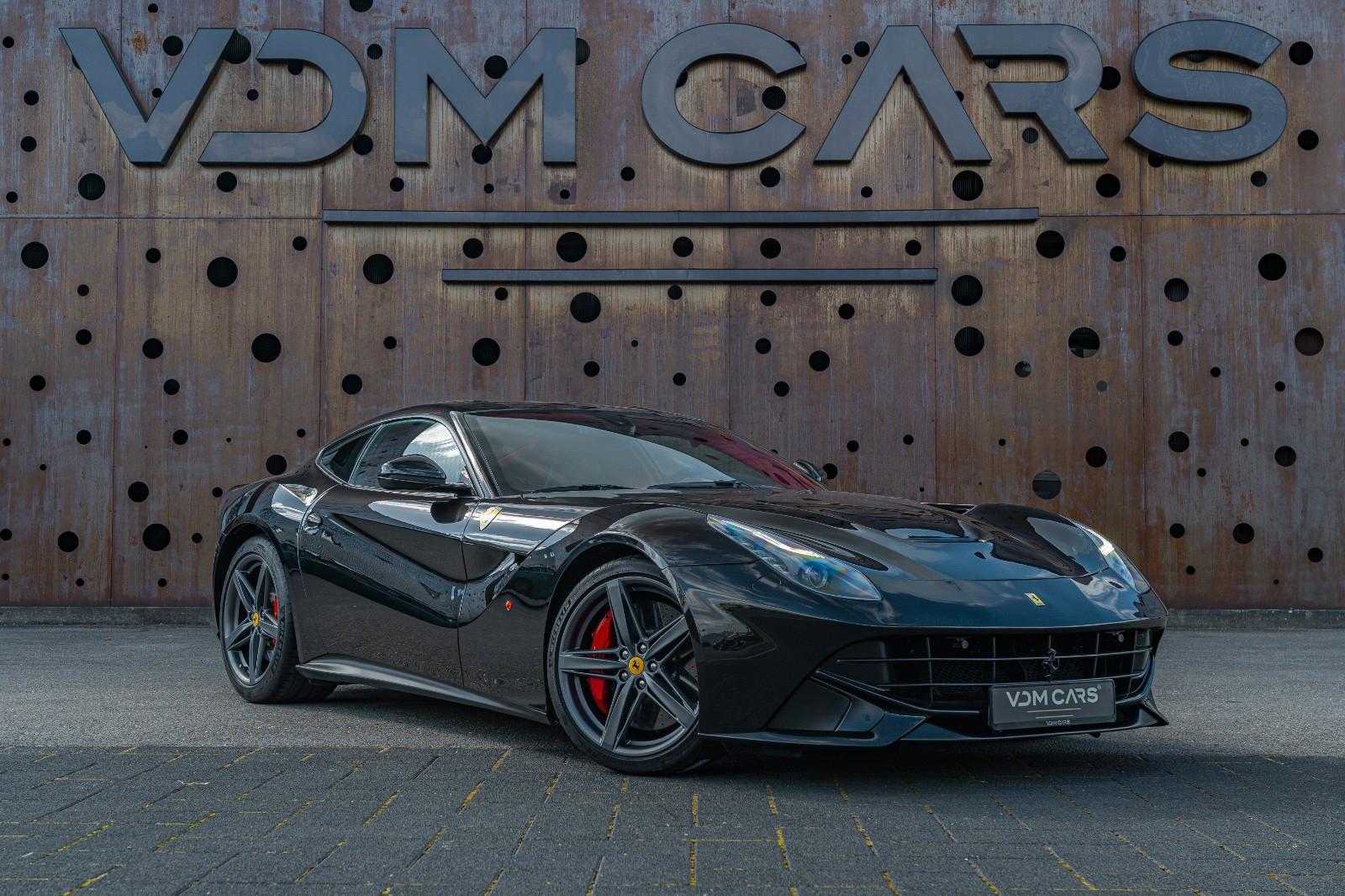 Ferrari F12 Berlinetta *ALCANTARA*CUSTOM*CARBON*