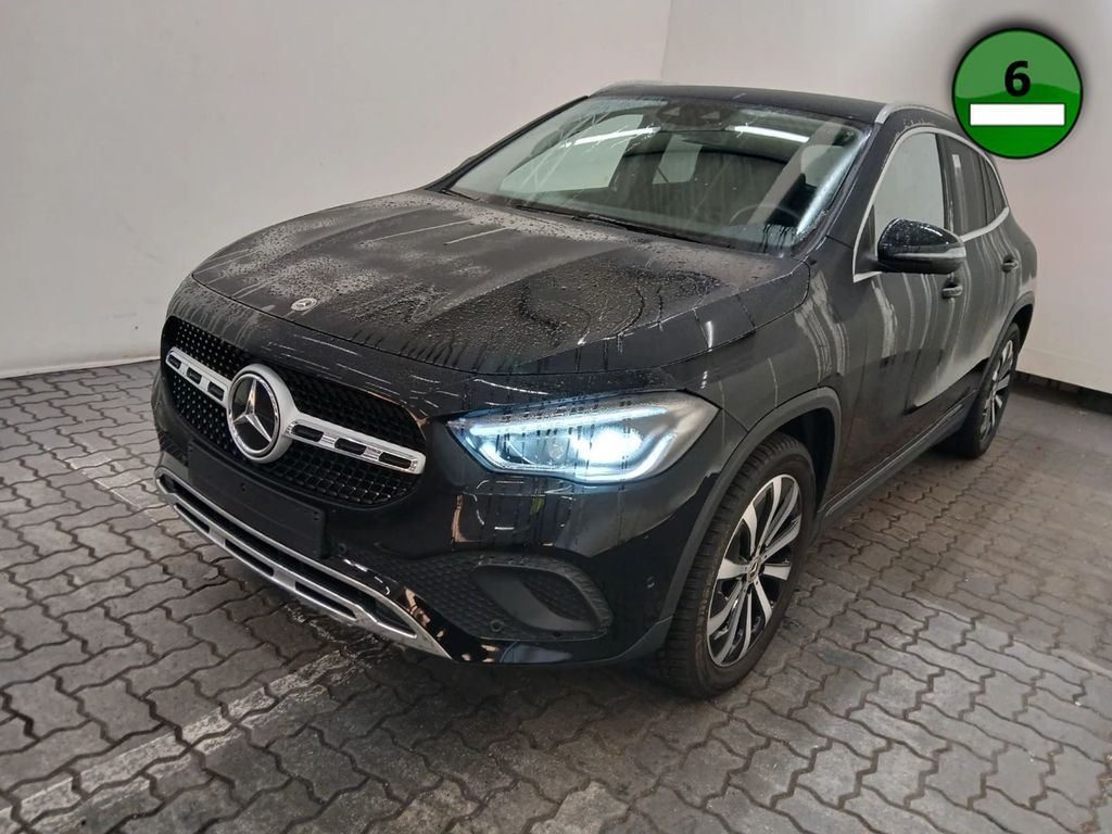 Image of Mercedes-Benz GLA 200