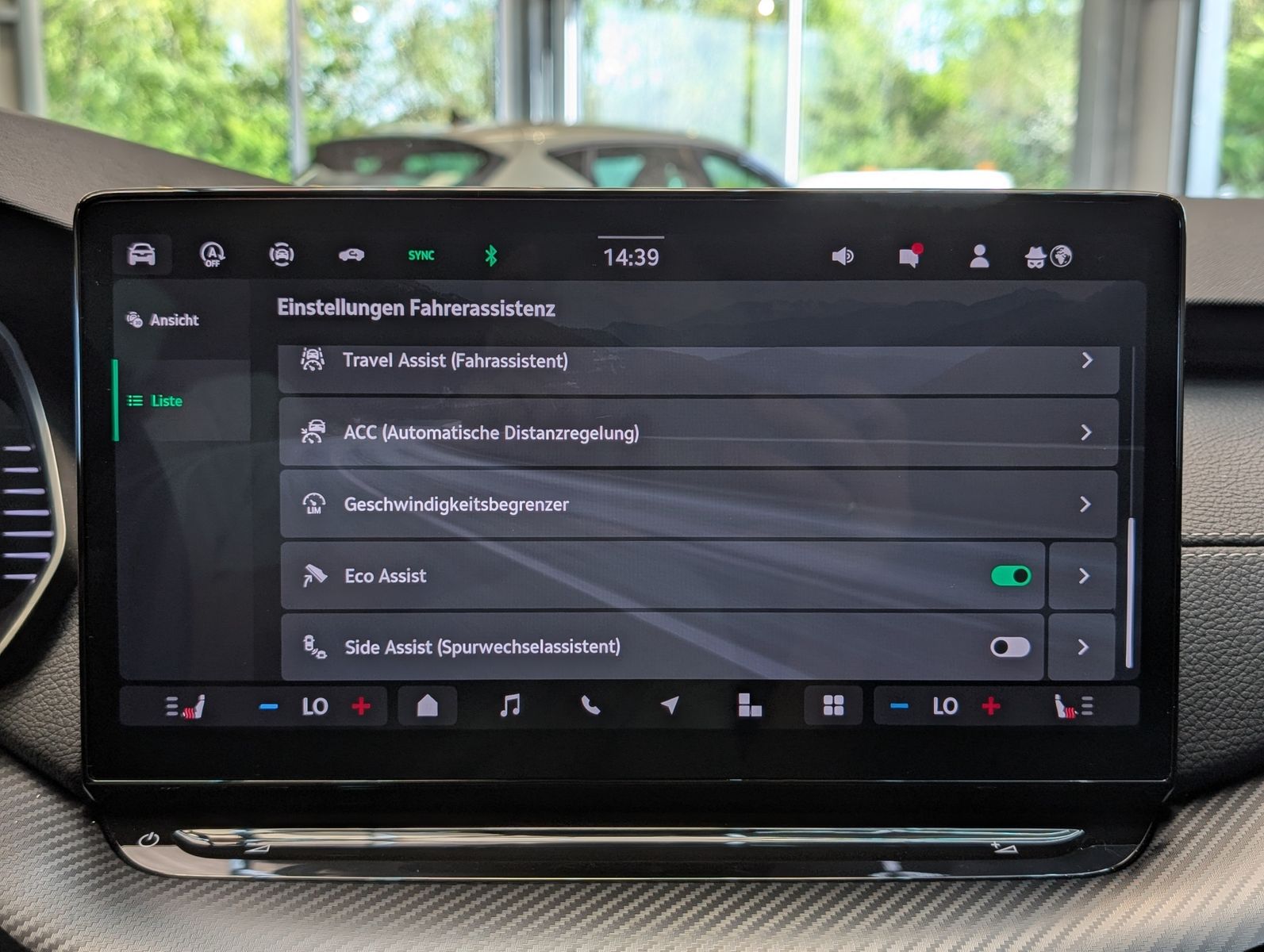 Fahrzeugabbildung SKODA Octavia 2.0 TDI Sportline Matrix Canton Pano ACC