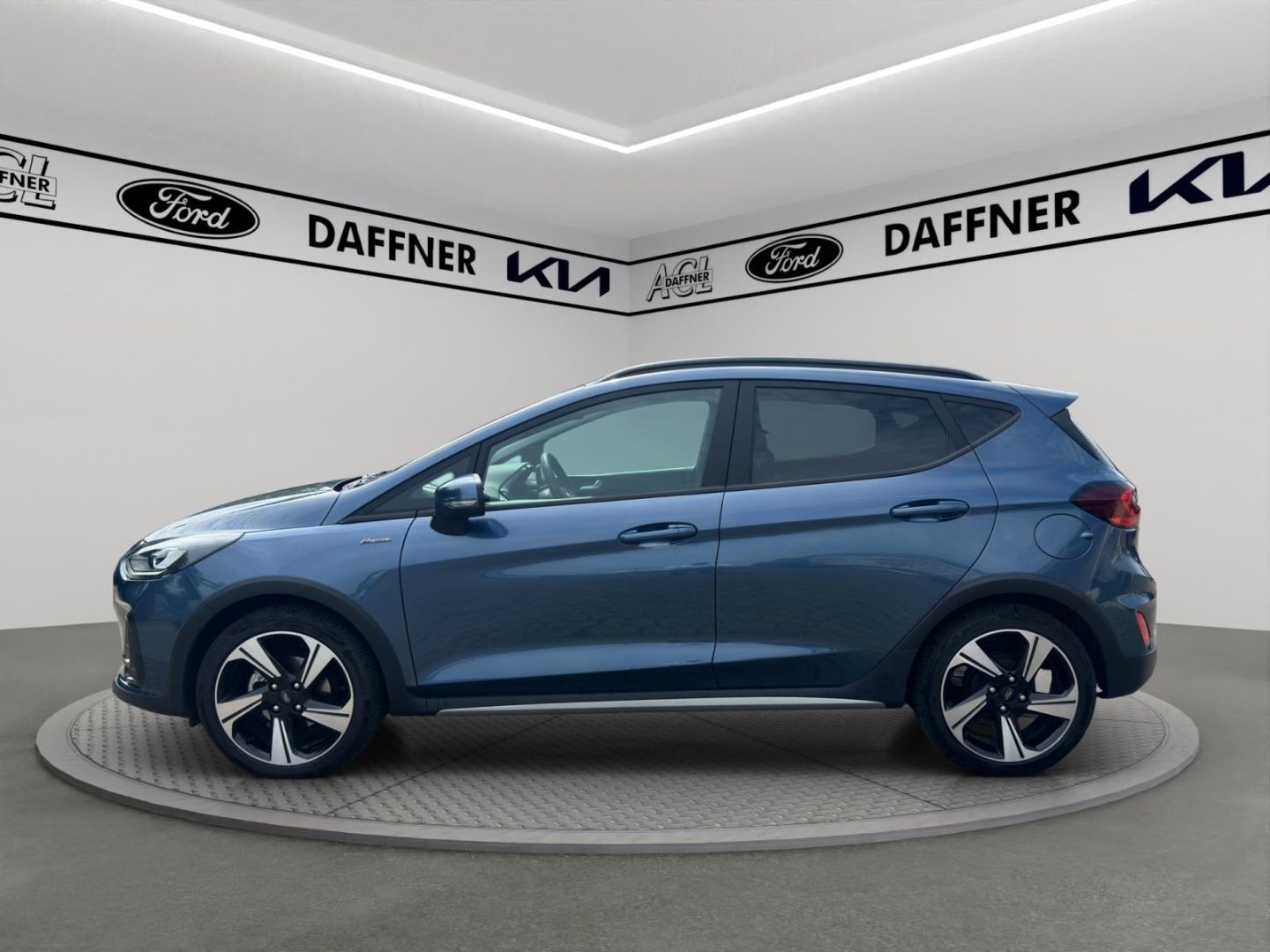 Fahrzeugabbildung Ford Fiesta Active X LED Blendfreies Fernl. Kurvenlic
