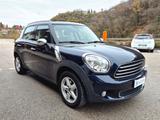 MINI Mini One Countryman 1.6 - blaue MINI One Countryman