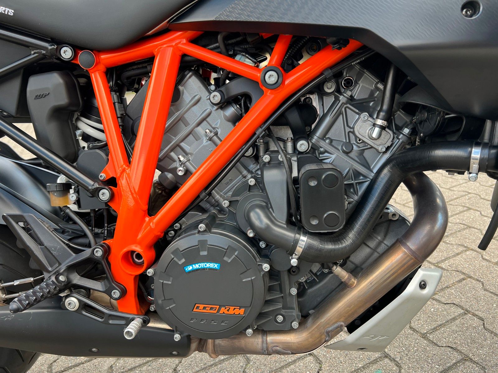 Fahrzeugabbildung KTM SuperDuke 1290 GT TOP Zustand