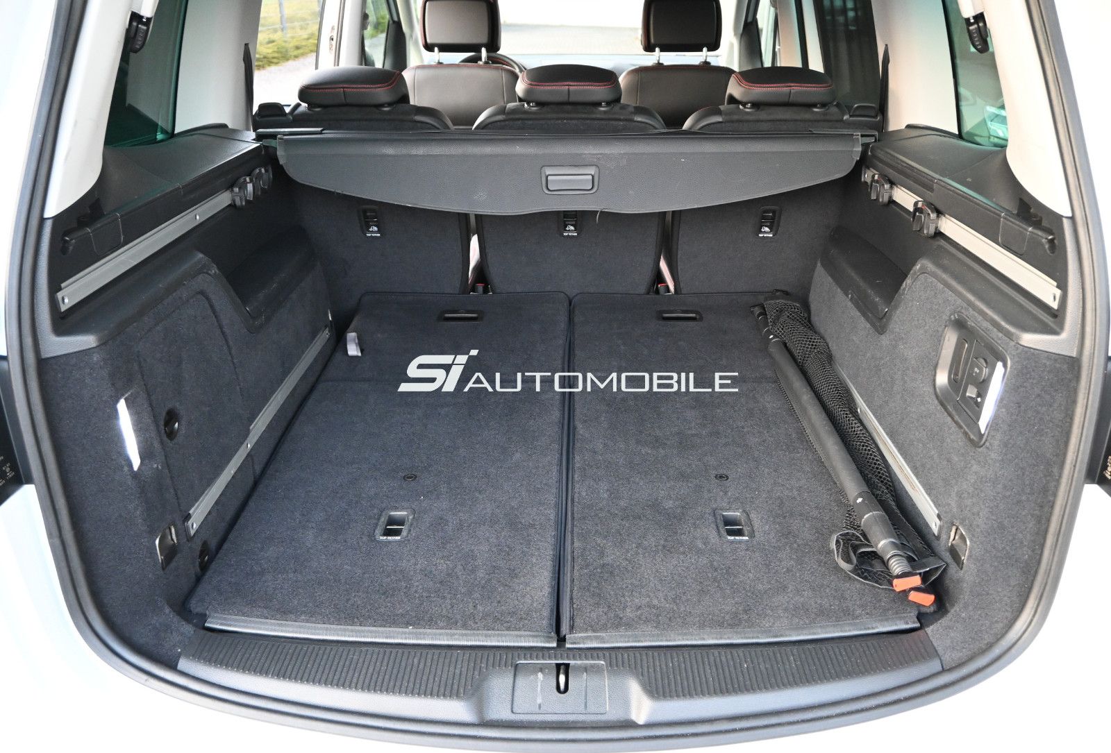 Fahrzeugabbildung SEAT Alhambra 1.4 TSI DSG FR-LINE °ACC°AHK°DCC°STHZG°