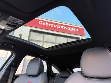 Kia ProCeed 1.6T DCT7 GT Nav Memory Glasdach Kamera