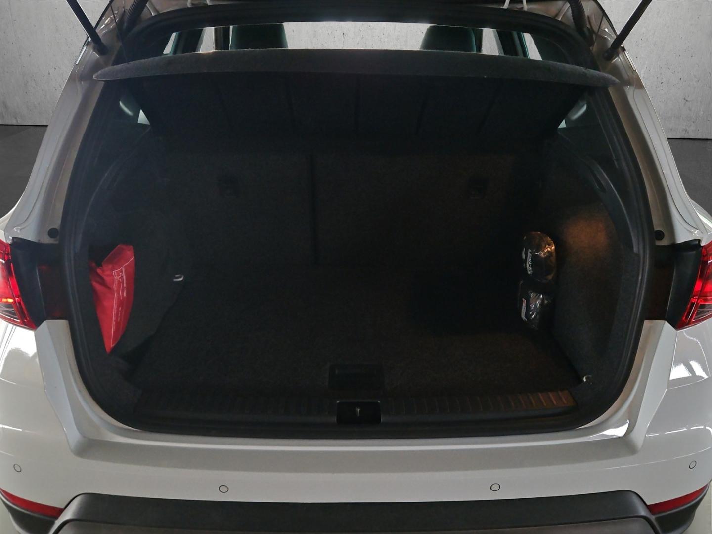 SEAT Arona FR 1.5 AHK-abnehmbar Navi Leder LED SHZ PD, миниатюра 8