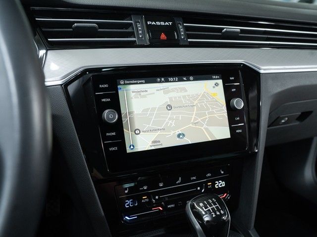 Passat Variant Business TDI el. Heckkl. LED ACC