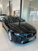 Jaguar XE 180D R-Dynamik SE | TÜV + Inspek... - Jaguar XE SE mit Diesel-Antrieb