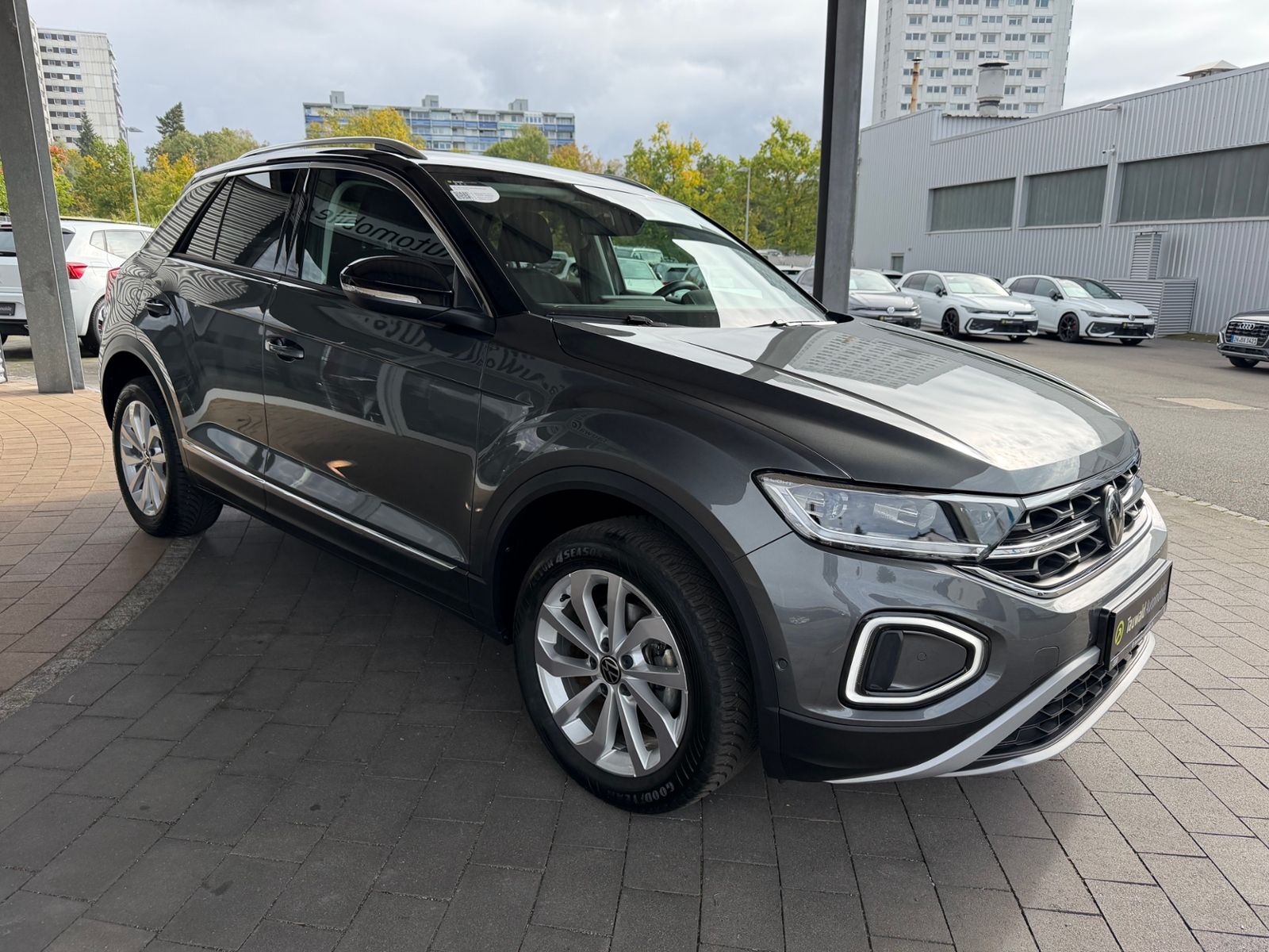 Volkswagen T-Roc - Bild 5
