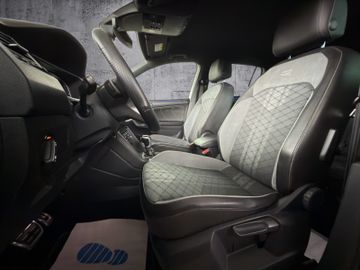 Volkswagen Tiguan R-Line 2.0 TDI DSG*DIGITAL*LED*NAVI*ACC