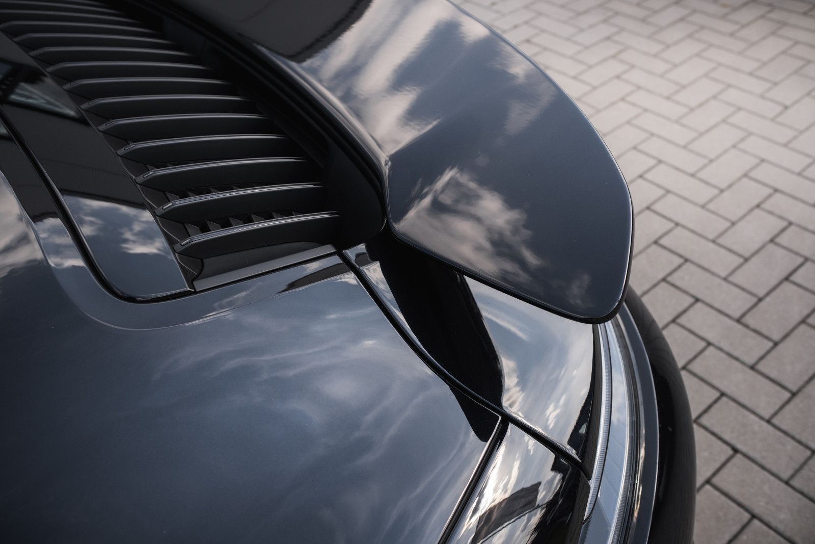 Fahrzeugabbildung Porsche 992/911 Turbo Cabrio-Lift-PDCC-LED-Burmester
