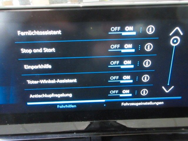 Fahrzeugabbildung Peugeot 3008 Allure Pack 1.2T LED/NAVI/PDC/R'CAM/DAB