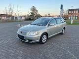 Toyota Avensis Kombi 1.8 Sol Klimaautomatik  Airbags: 6 - Toyota Avensis in Düsseldorf