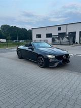 Mercedes-Benz E 200 Autom. Scheckheftgepflegt und AMG Optik - Mercedes-Benz E 200: Cabrio, AMG
