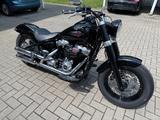 Harley-Davidson Softail Slim "Custom"