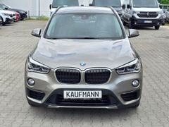 Fahrzeugabbildung X1 xDrive 18 d Sport Line