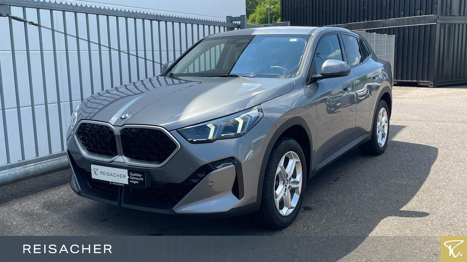 BMW X2 sDrive20i DrAss+ ParkAss adLED 18"LM