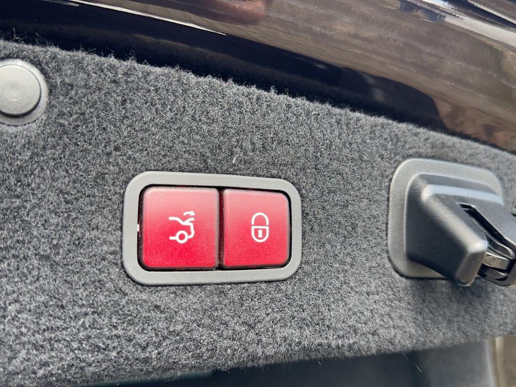 Mercedes-Benz S 63 AMG