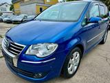 Volkswagen Touran 1.4 TSI Highline * 3.-Hand * Tische * SZH - gebrauchte VW Touran aus dem Jahr 2008