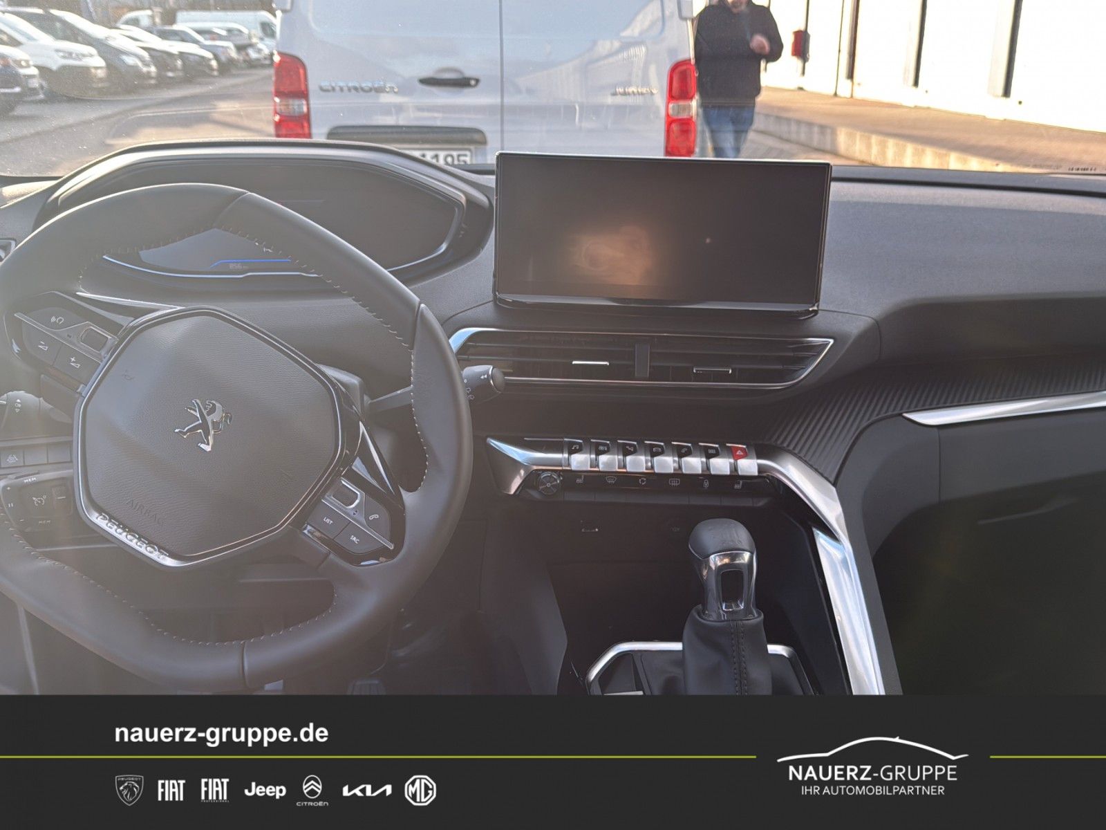 Fahrzeugabbildung Peugeot 5008 Allure Pack PureTech 130 7 Sitze
