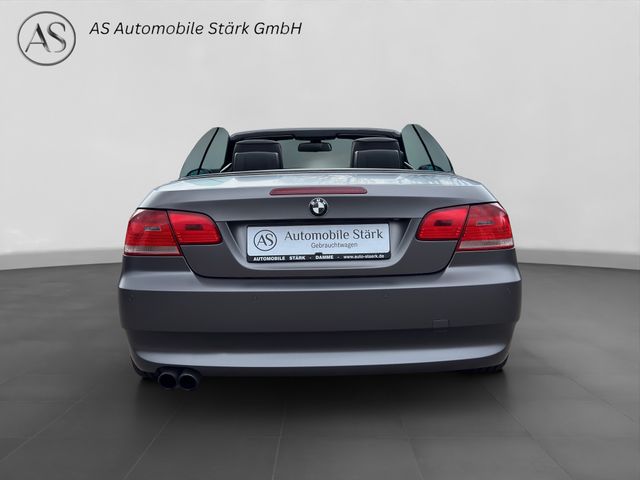 Fahrzeugabbildung BMW 330i Cabrio Automatik+Xenon+Leder+Memory+Scheckh