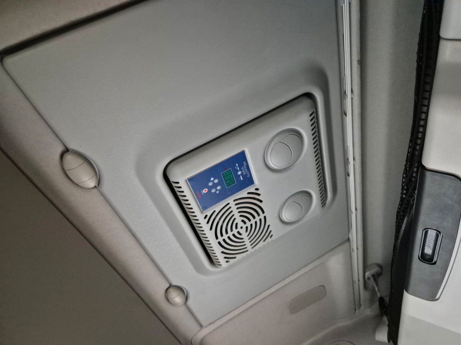 Fahrzeugabbildung Iveco Stralis 460NP LNG Intarder 3 Stück