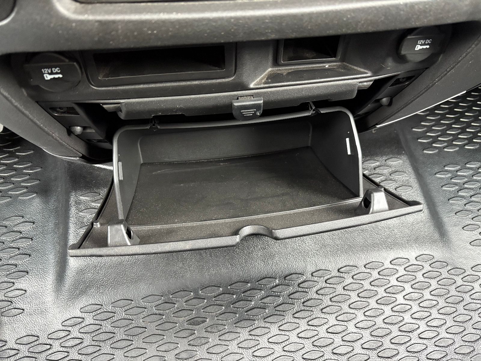 Fahrzeugabbildung Iveco Daily Kasten HKa 35 S ... V Radstand 3520 L/3-SI