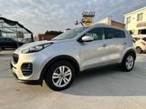 Kia KIA Sportage 1.7 CRDI 141 CV DCT7 2WD Business C - Kia Sportage mit Halbautomatikschaltung