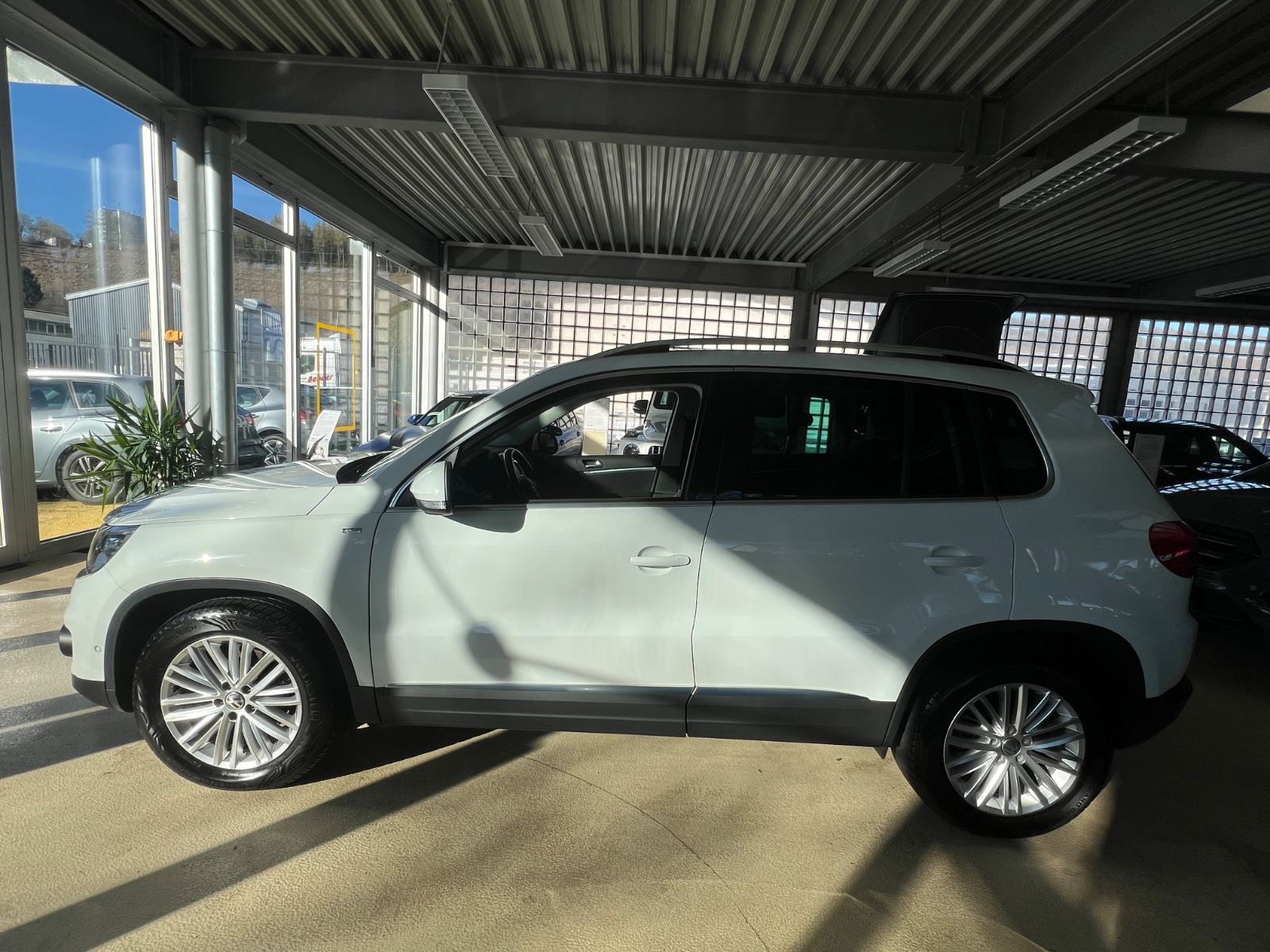 Fahrzeugabbildung Volkswagen Tiguan Cup Sport & Style DSG