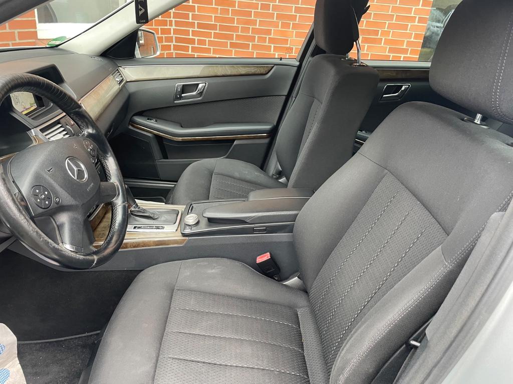 Mercedes-Benz E 250