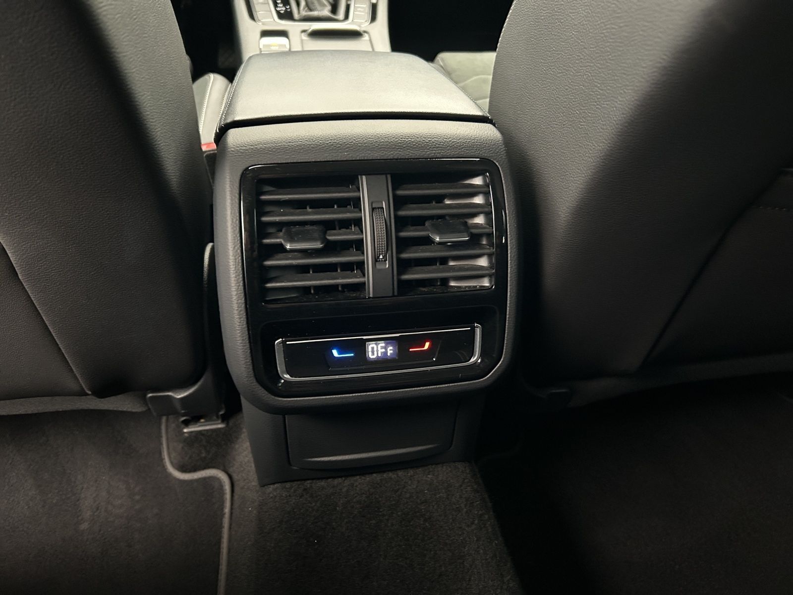 Volkswagen Passat Variant - Bild 18