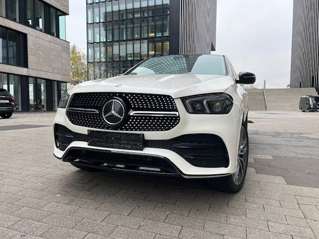 Mercedes-Benz GLE 350 d 4MATIC AMG Pano Burm Keyless Go 22''